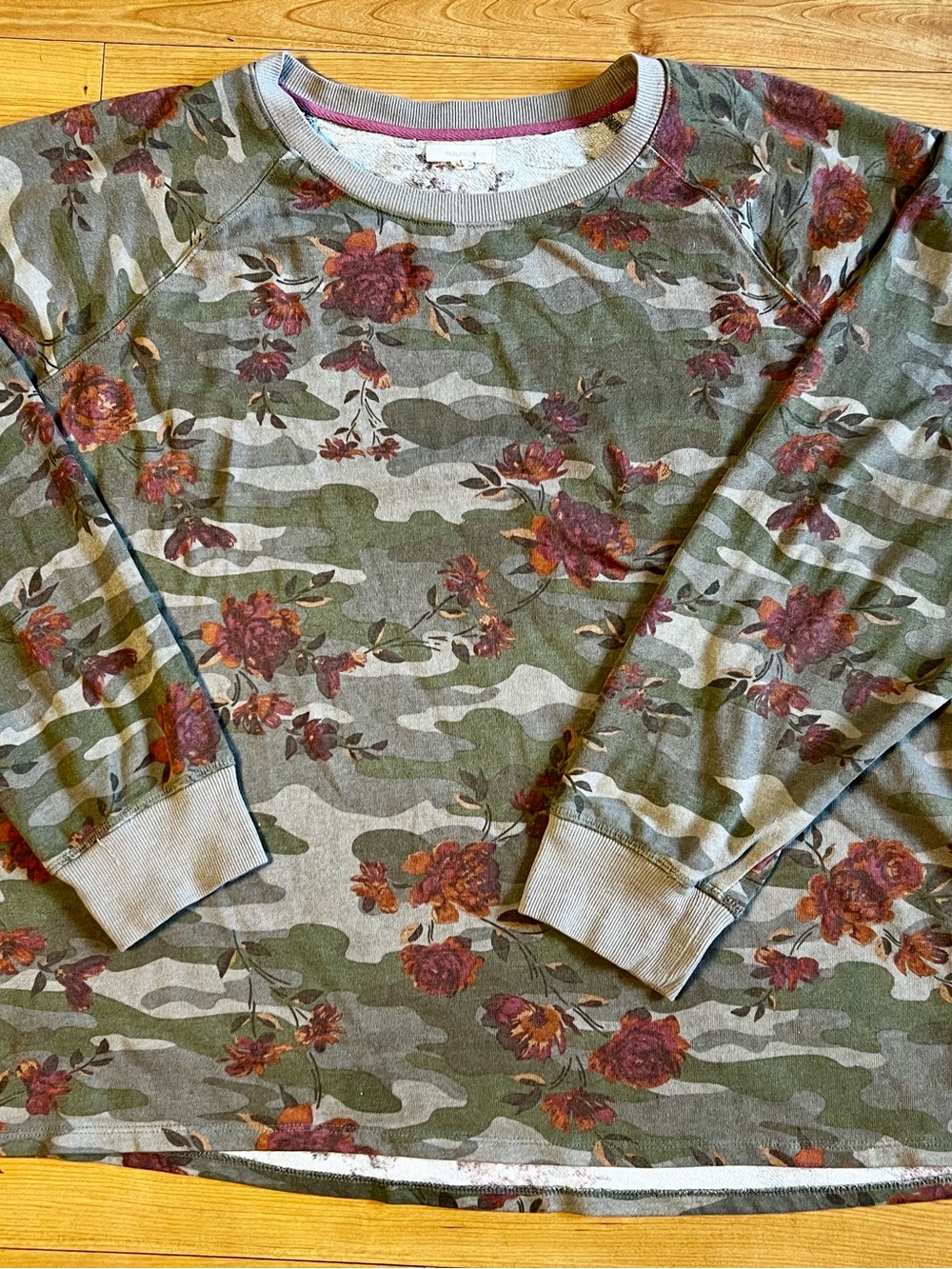 Maurices 3X Floral Camo Pullover Sweatshirt Plus Size